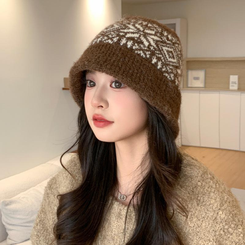 FallSeason and ColdSeason Style Snowflake Knitted Fisherman Hat Korean Versatile Cold Proof and Warm Hat Outside DailyWear Big Head Hat Women