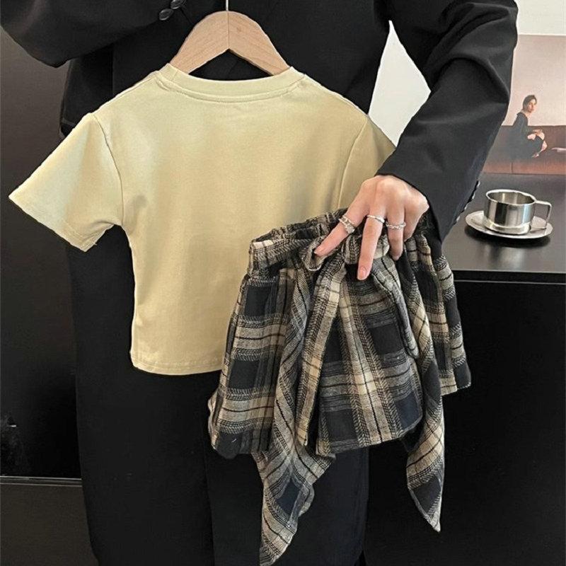 Girls' Summer Set: Letter-Outlined Short-Sleeve T-Shirt + Plaid Skirt-Pants Unique Street Style Two-Piece Set