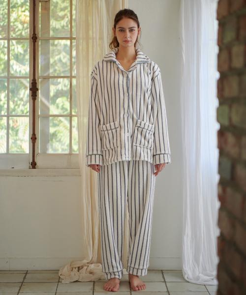 [OFF HOUR] Fridfull Natt Pyjamas Set [Skickas från Korea] 100% Äkta