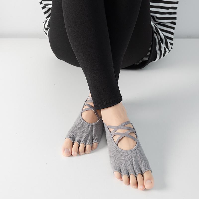 Women's Spring and Summer New Cross Strap Backless Toe Professional Yoga Sports Non Slip Five Finger Socks