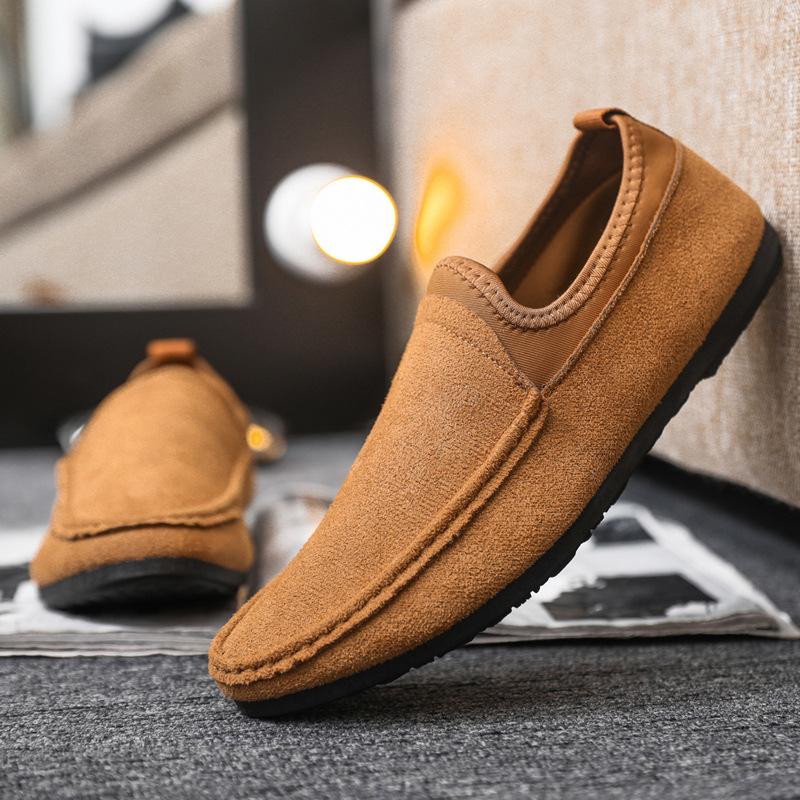 

Повседневная тонкая универсальная водонепроницаемая кожаная поверхность простая толстая подошва мягкая кожаная обувь для пожилых мужчин лоафу Doudou одна педаль для работы 44