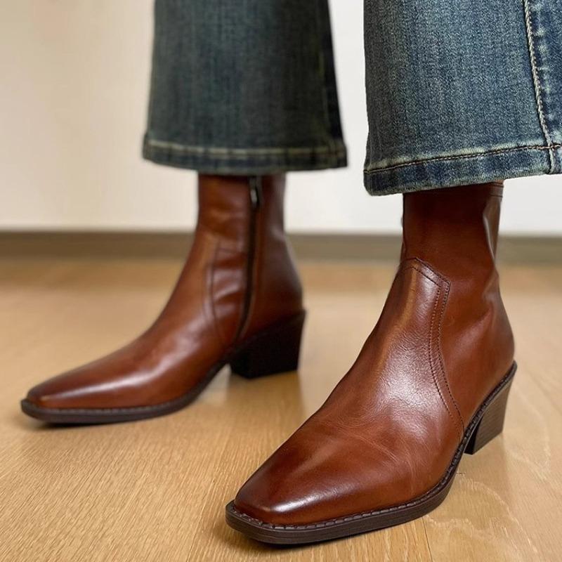 Short Boots Women's Autumn and Winter Heel Versatile Chelsea Boots Chubby Heel Boots Tide Pointed Martin Boots