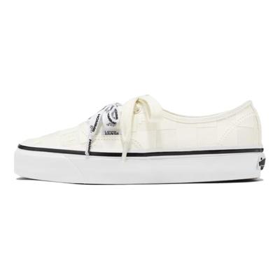 Zapatillas Unisex HommeGirls x Authentic 44 Marshmallow White VN000EEUCCZ