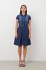Jeanskleid mit Gürtel und Knöpfen in Blau