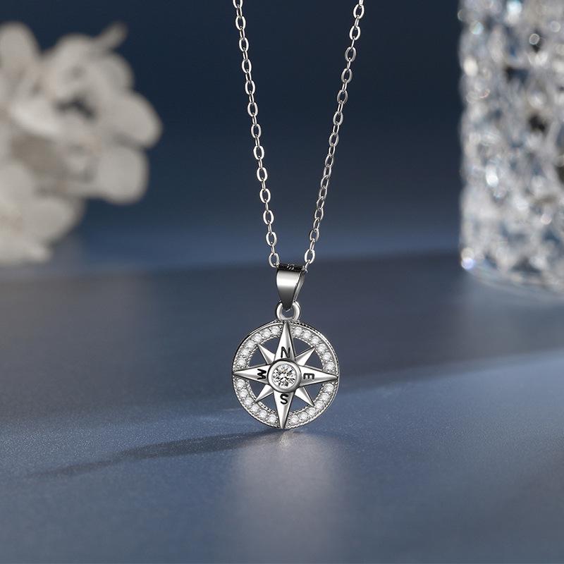 

Elegant 925 Sterling Silver Eight-Pointed Star Necklace with Inlaid Diamonds - Women s High-End Niche Compass Pendant. 925 Silver