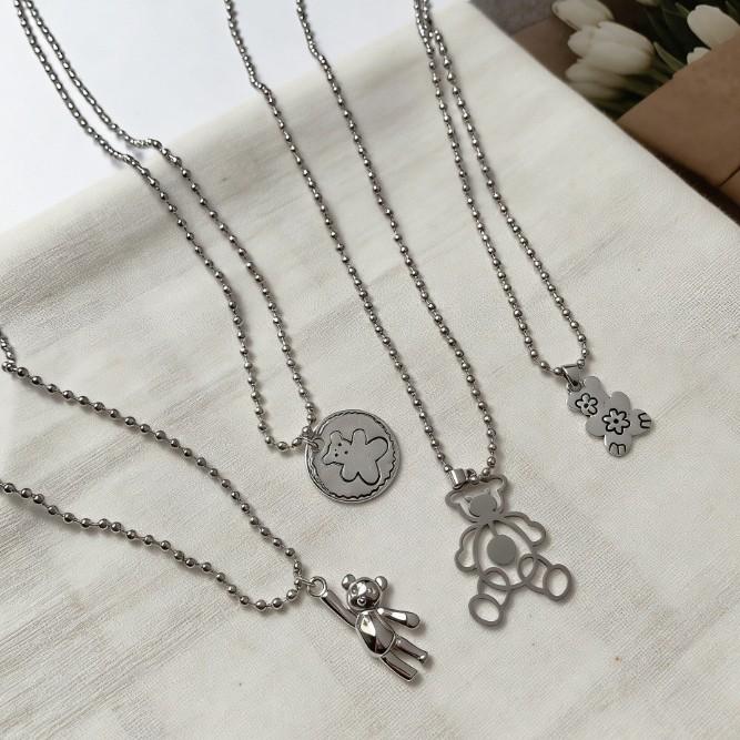 Sweet Cool Bear Series Metal Necklace Simple Retro Round Brand Pendant Versatile Niche Design Clavicle Chain