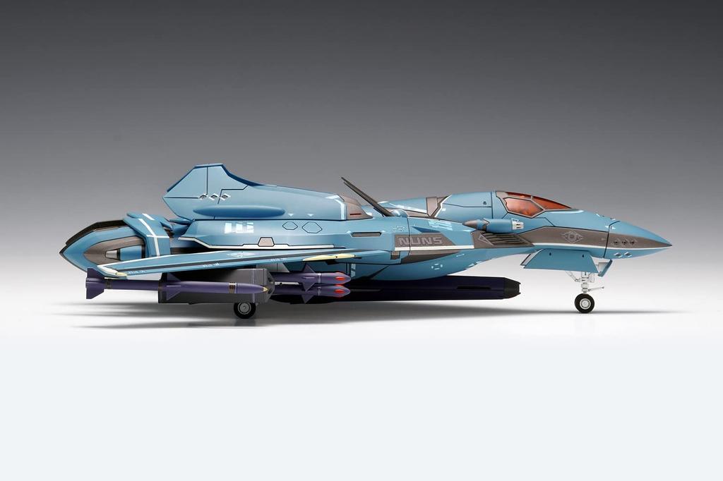 Wave Macross F Nightmare Plus General Model Scale Total Length 22cm Plastic Model VF-171 1/72 Approx. Pre-colored MC-075