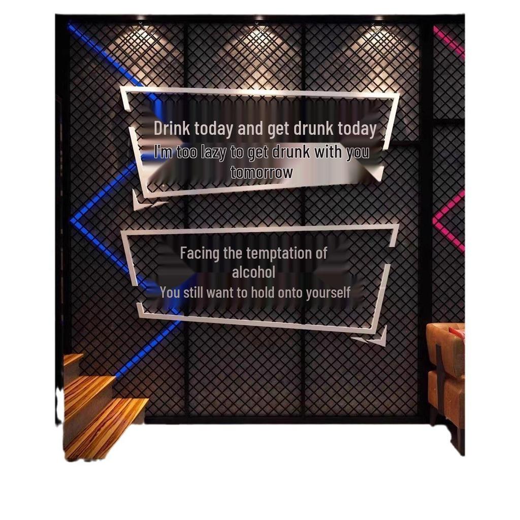 Decoratief Gesmeed IJzeren Gaas: Diamantdraad in Industriële Stijl voor Muren, Plafonds en Scheidingswanden.