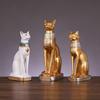 Resin Cat Statue Craft Elegant Desk Ornament For Gift Decoration Collection