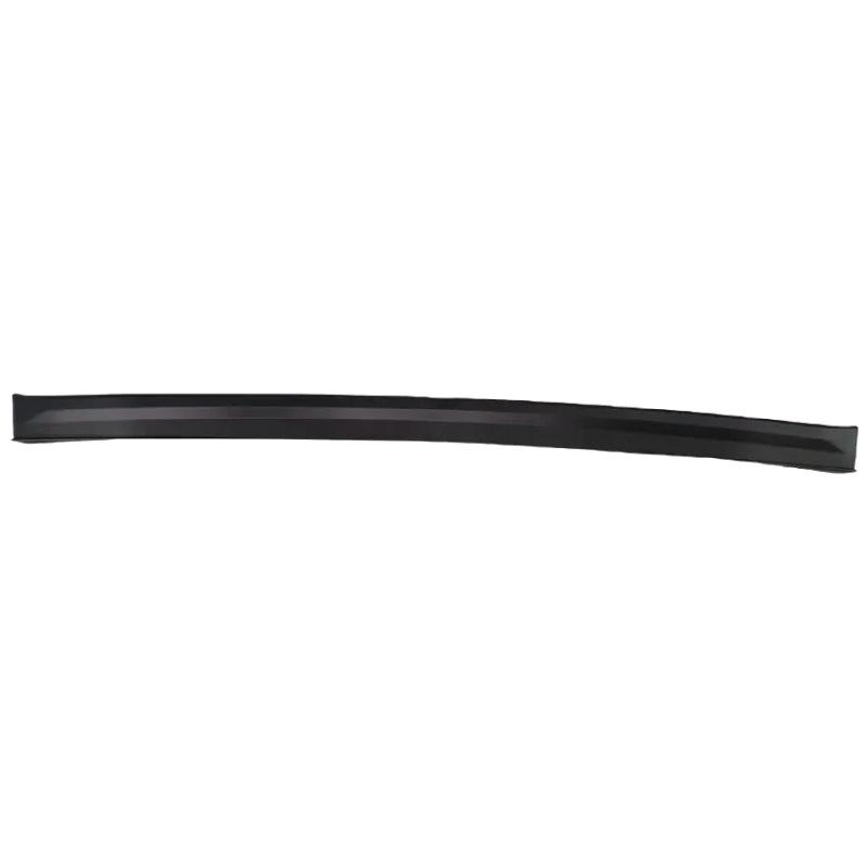 LR169075: Compatible with 2023 Range Rover Sport Bumper Insert.