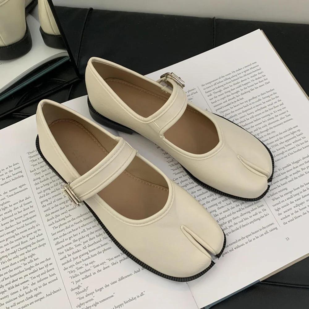 Fashion Split Toe Mary Janes Shoes For Women Square heel Tabi Shoes Loafer 2025 Spring Summer Soft Leather Women Pumps Shoes