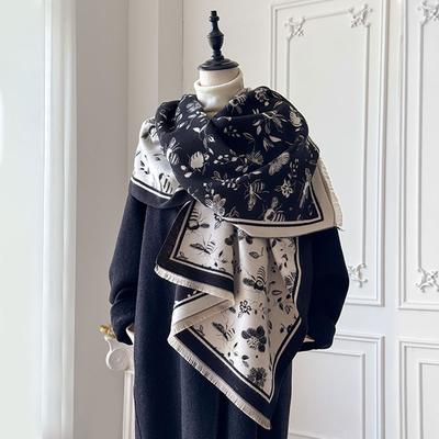 French Elegant Flower Scarf Commuter Temperament Fashion Premium Versatile Imitation Cashmere Going Shawl