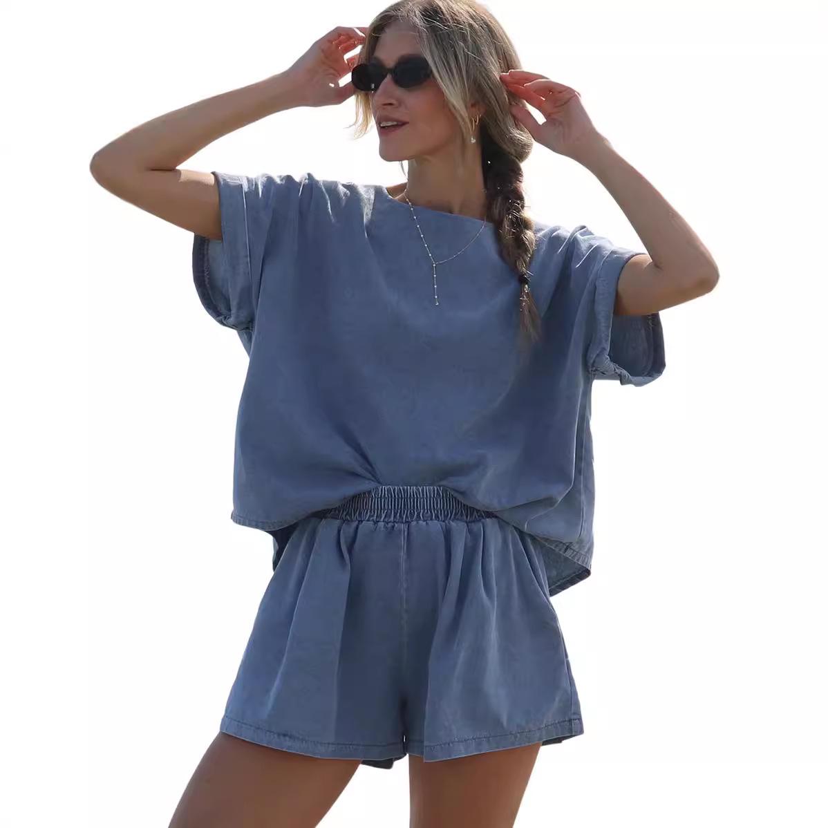 

Женский летний джинсовый костюм-двойка: Топ с коротким рукавом и шорты с карманами L темно-синий