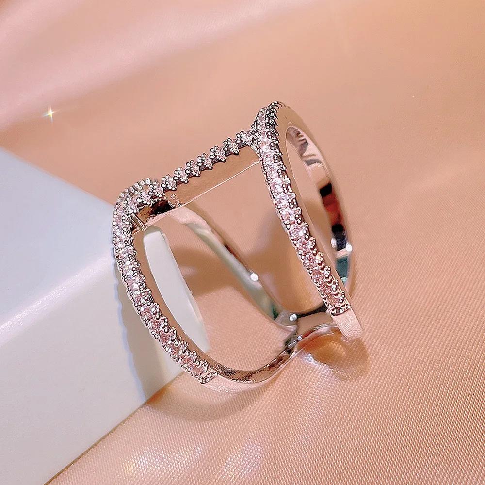 Exquisite Light Luxury Style Ladies Ring-inlaid with Shining Zircon-party Jewelry