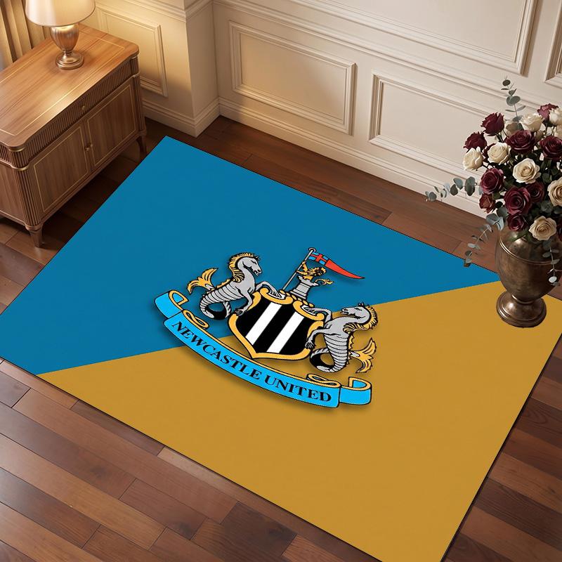 Tappeto in Velluto di Cristallo con Stampa di Calcio del Newcastle United, Comodo Assorbente d'Acqua Antiscivolo Tappeto per Pavimento Interno