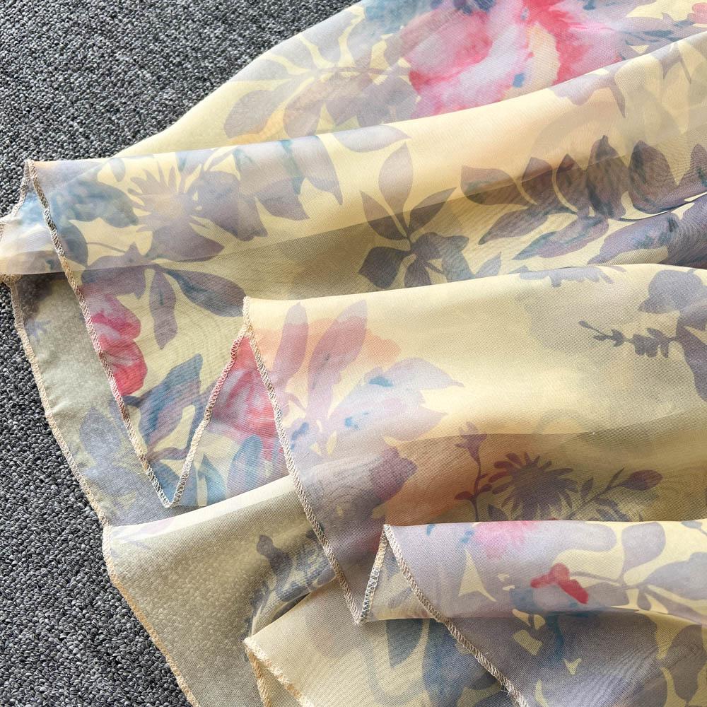 RUGOD Vacation Style Deep V-neck Lantern Sleeves Pleated Long Dress Early Spring Gentle Style Tea Break French Oil Painting Dress