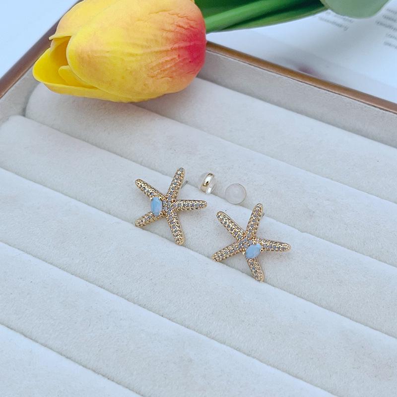 Starlight Zircon Starfish Metal Stud Earrings