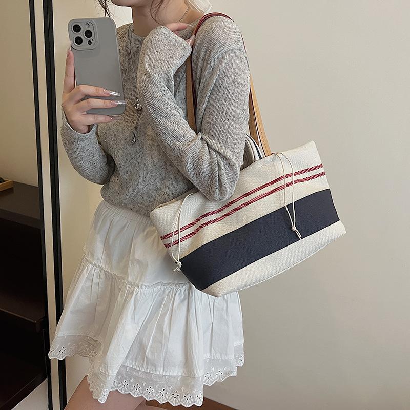 2025 New Summer Sen Meng Striped Beach Bag Women's Bag Fashion Casual Portable Shoulder Bag Large Capacity Tote Bag