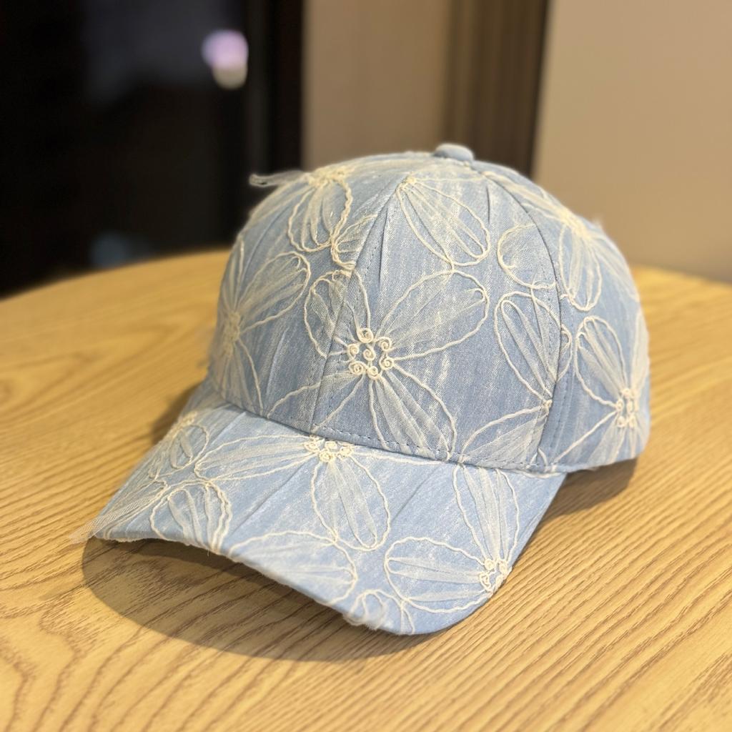 Sweet Flower Washed Denim Baseball Cap Femininity Stylish Wide Brim Show Face Small Sunscreen Cap