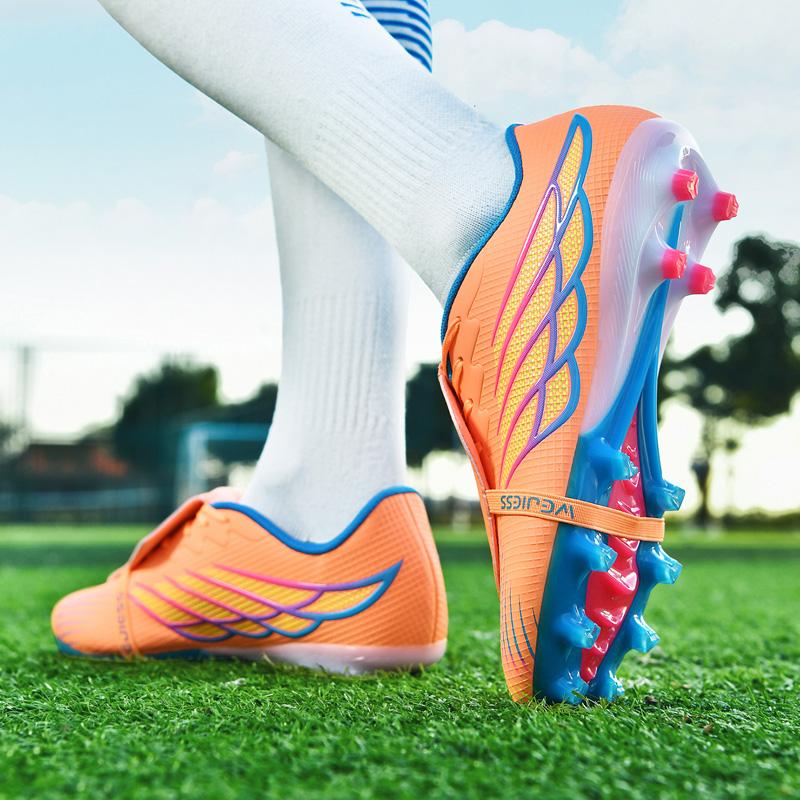 Mens Football Shoes New Outdoor Society Training Ultralight Impact Resistant Fast Futsal Unisex Grass Long Nail Soccer Shoes