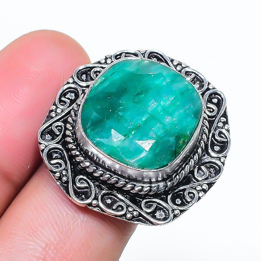 Natural Green Jade Gemstone 925 Sterling Silver Jewelry Ring Size 8.5 AR-17063