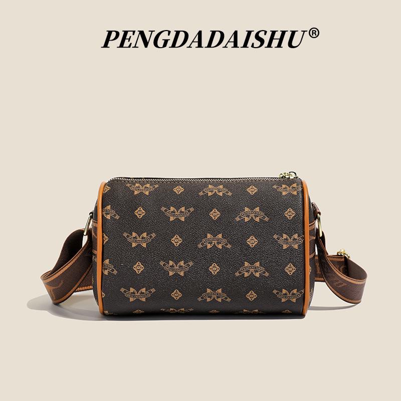 2024 Autumn Retro European & American Women's Classic Shoulder & Crossbody Pillow Bag