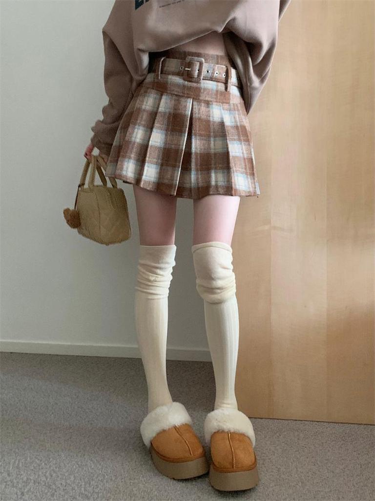 Women's Retro Plaid Wool Blend High Waist Pleated Skirt - Autumn/Winter Academy Style A-Line Short Skirt