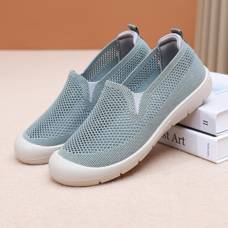 Summer New Openwork Women's Shoes Breathable Casual One-foot Mom Shoes Lightweight and Comfortable Mesh Middle-aged and Elderly Slip-ons