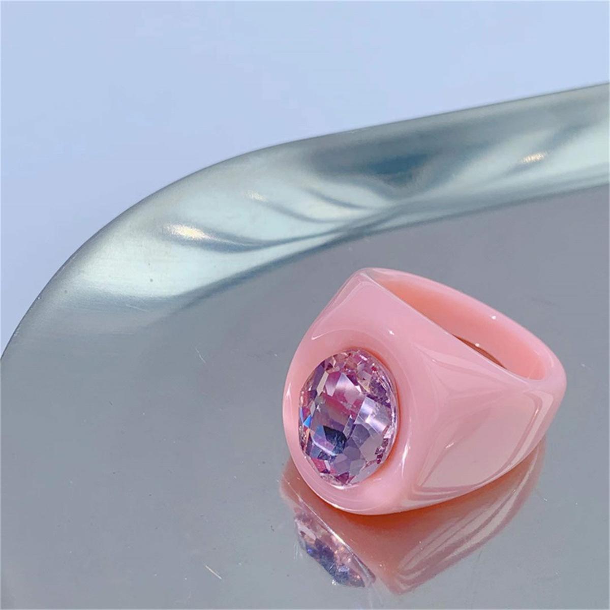 

New Y2k Handmade Colored Acrylic Resin Inlaid Gemstones Personality Lovely Pope Rings For Women Girls Party Jewelry Gift Rings Size 7