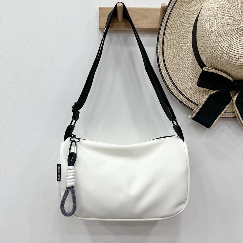 

Women s Waterproof Oxford Crossbody Bag, Large Capacity Lightweight Shoulder Purse with Durable Fabric чорний/білий