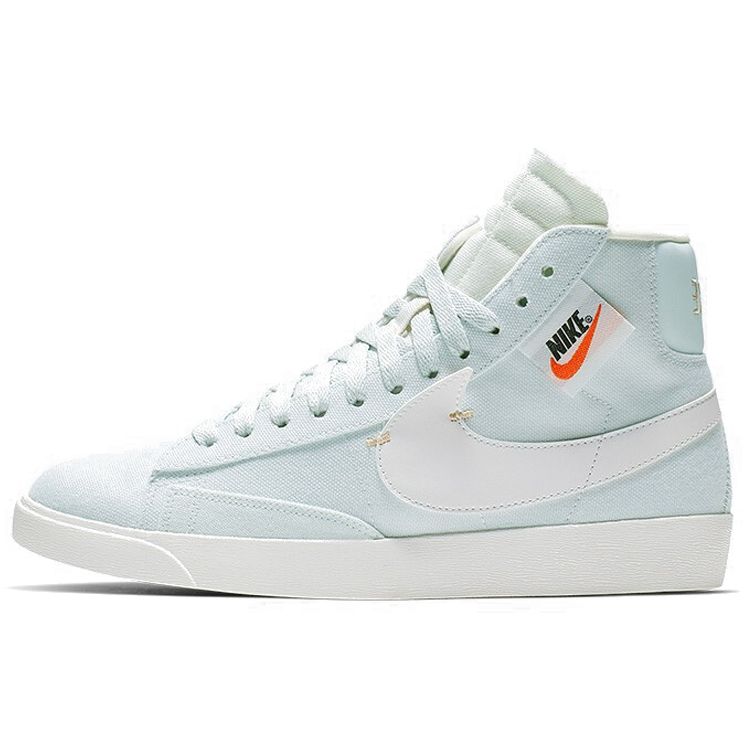 

Женские кроссовки Nike Blazer Mid Rebel Ghost Aqua сине-белые BQ4022-400