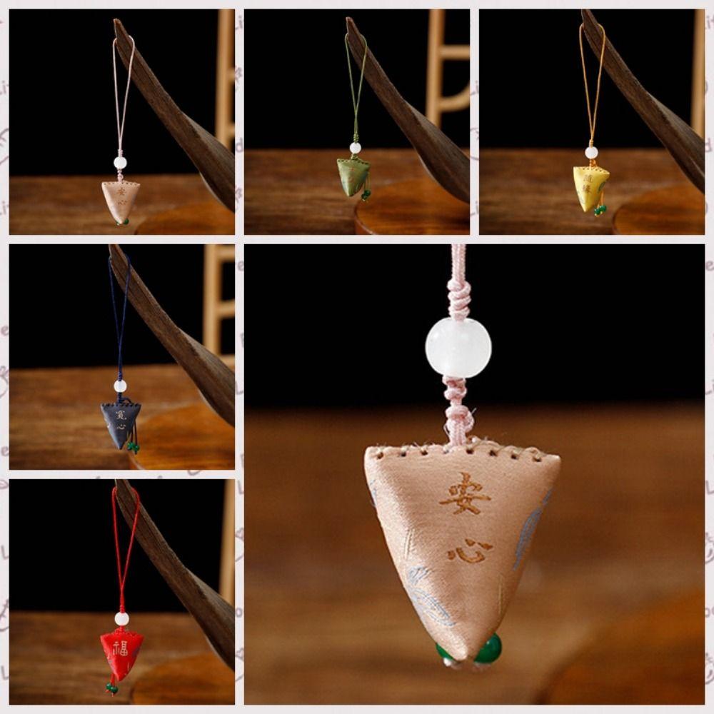 

Vintage Dragon Boat Festival Sachet Embroidery Round Ball Sachet Car Hanging Pendant for Car
