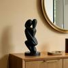 Three-dimensional Effect Statue 3D Printed Hugging Couple Sculpture, Abstract Embrace Figurine with Smooth Curves, Minimalist Balanced Weight Ornament