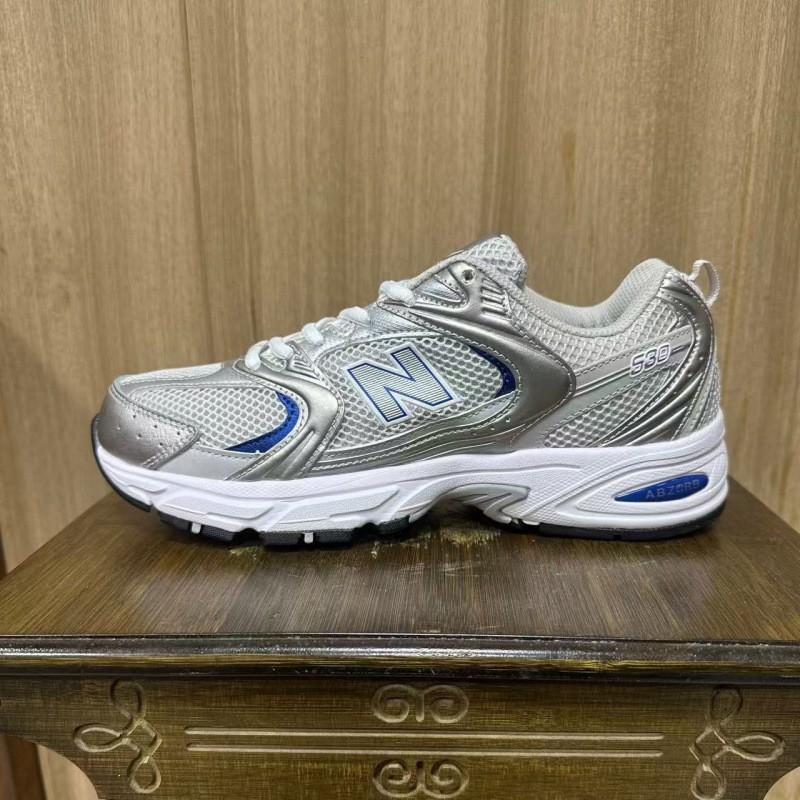 Low-Top Breathable Retro Running Shoes Men Women Cushioned Comfort Sneakers With Hidden Heel Lift