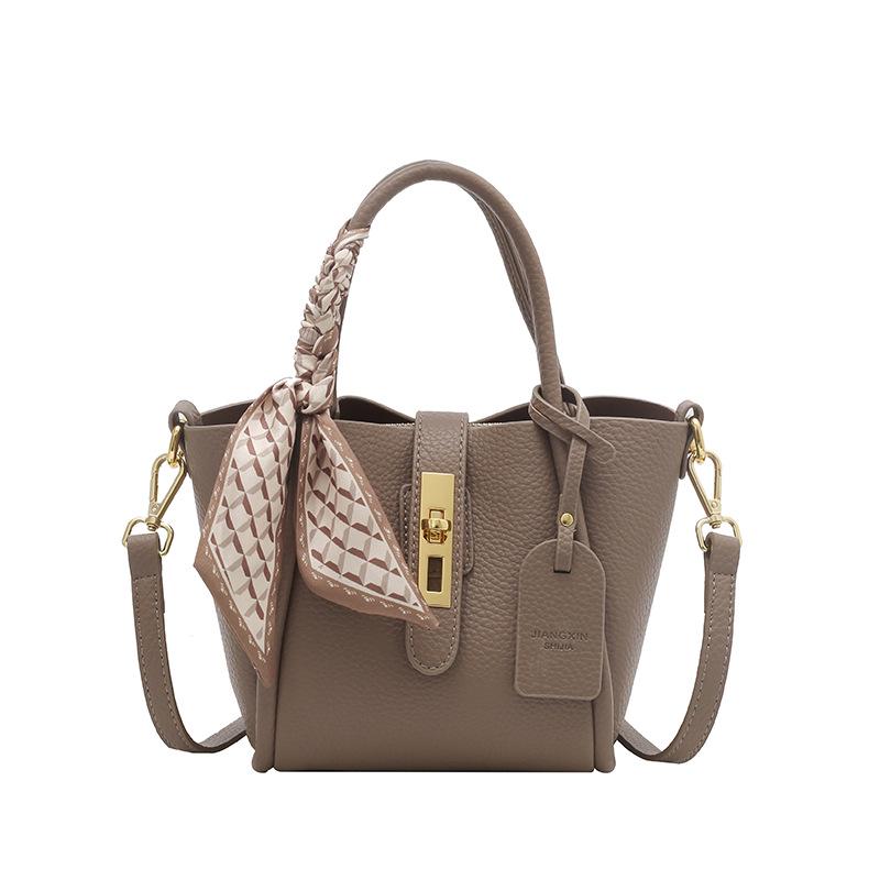 

Женская модная сумка-тоут 2025 года высокого класса: Стильная сумка-ведро и сумка через плечо для поездок на работу