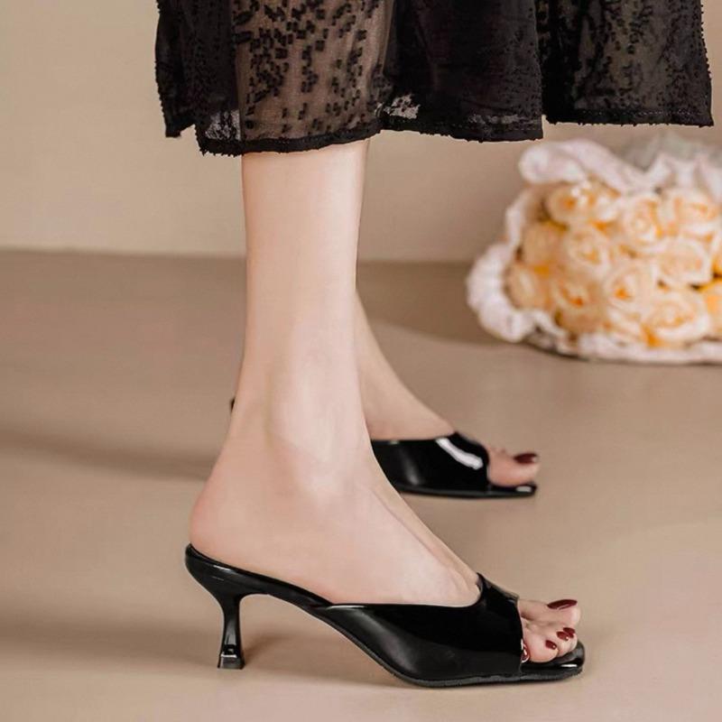 High Heels Women's Summer New Retro Square Toe Stiletto Niche Design Sense Semi-slippers