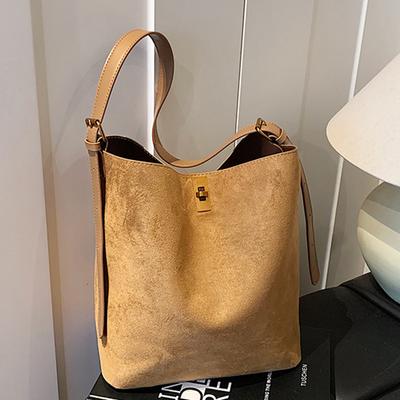 2025 Autumn New Suede Large-capacity Tote Bag Bucket Bag Women's Fashion Commuter Large-capacity Shoulder Bag Bag