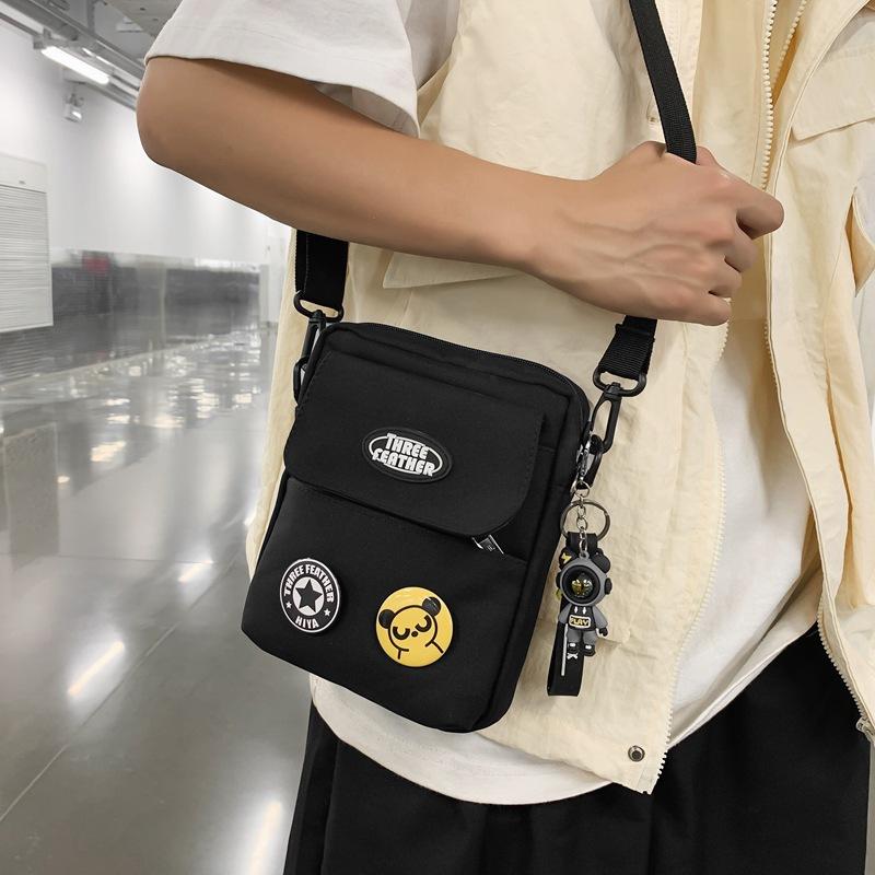 Мужская маленькая сумка через плечо — фото 5