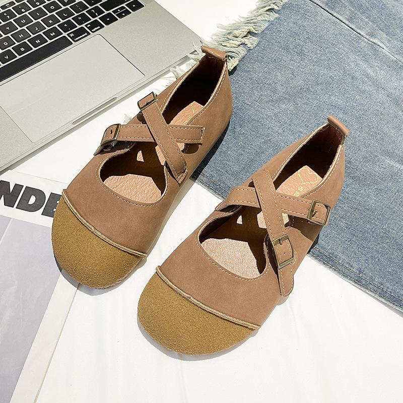 Flat-soled Beanie Shoes Women's 2025 Spring and Summer New Retro Mary Jane Women's Shoes Grandma Shoes Ugly and Cute One-pedal Single Shoes