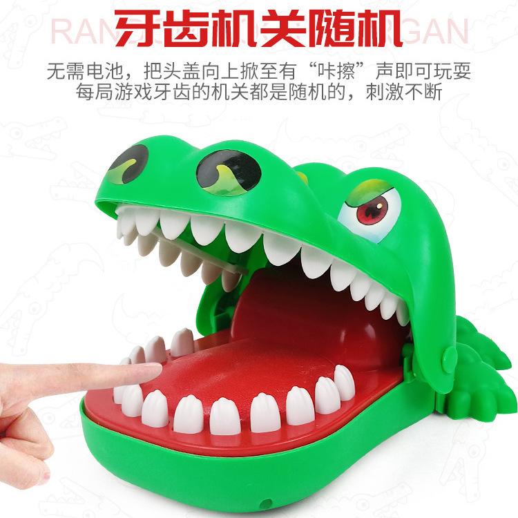 Creative Toys Watch Out For Crocodiles, Toy Series New And Exceptional Oversized Crocodiles, Biting Toys