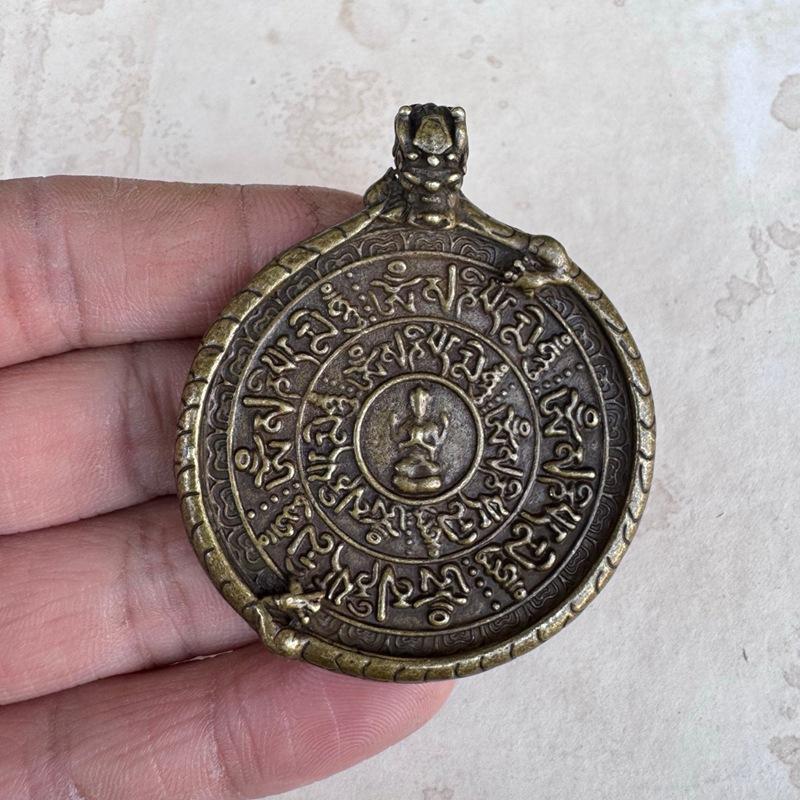 Tibetan Style Brass Plate Twelve Zodiac Nine Palace Vajra Buddha Pendant Hanging Ornament