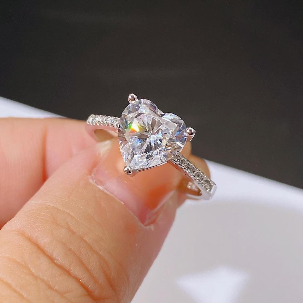 European and American S925 Sterling Silver Engagement Ring with High Carbon Diamond - Women's Heart Design