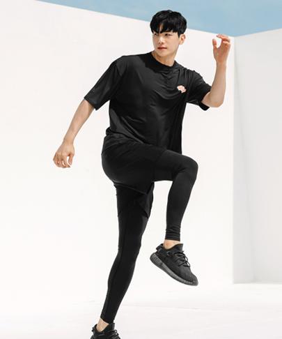 Tyubeuteuli Men'S Basic Loose Fit Short Sleeve Rash Guard A604 Black