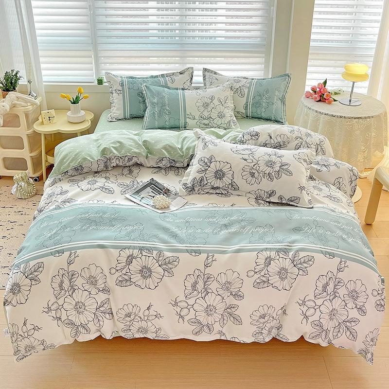Small Fresh Thickened Pure Cotton Brushed Four-piece Set New Autumn and Winter Cotton Dormitory Bed Sheet Quilt Cover Bedding