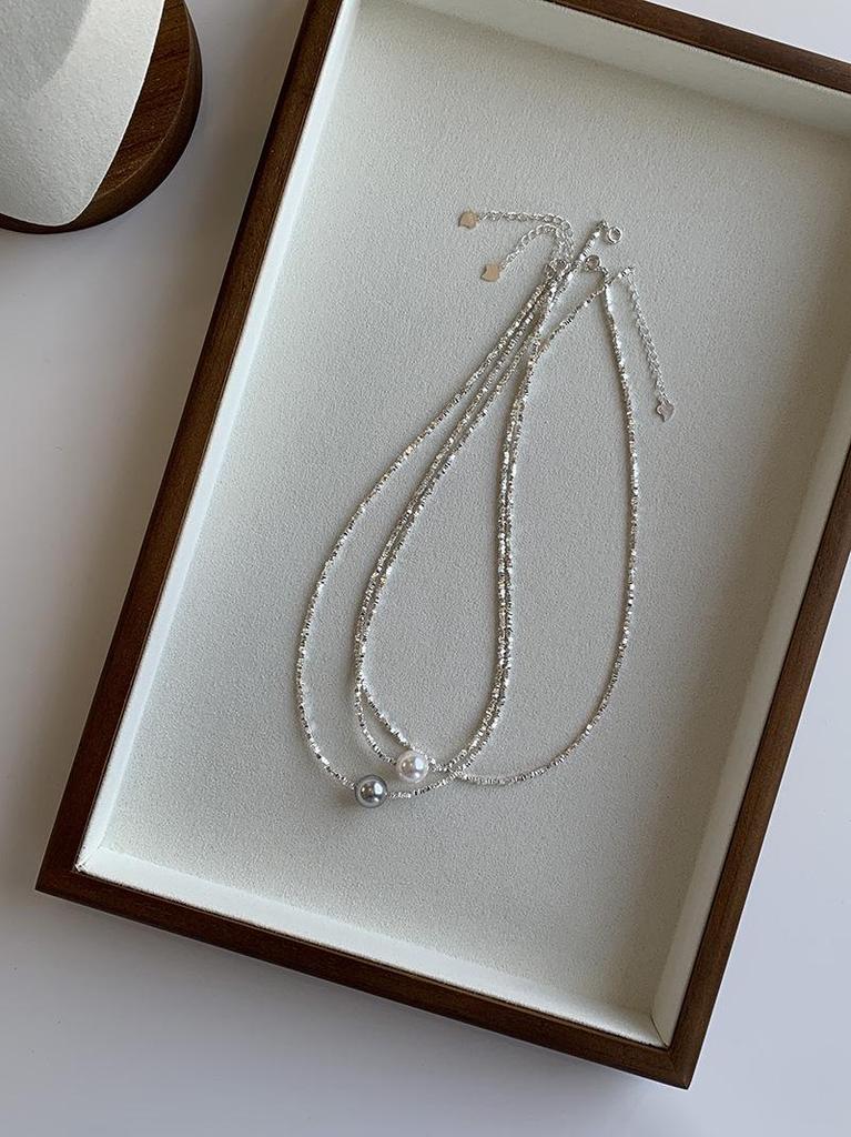 Elegant Silver Pearl Geometric Necklace - High-End Versatile Clavicle Chain for Women, New Style Glam with Fine Glitter