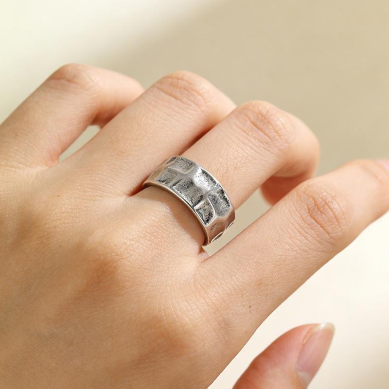 Retro Baroque Style Irregular Tapping Pattern Wide Face 925 Sterling Silver Jewelry Opening Rings  02879