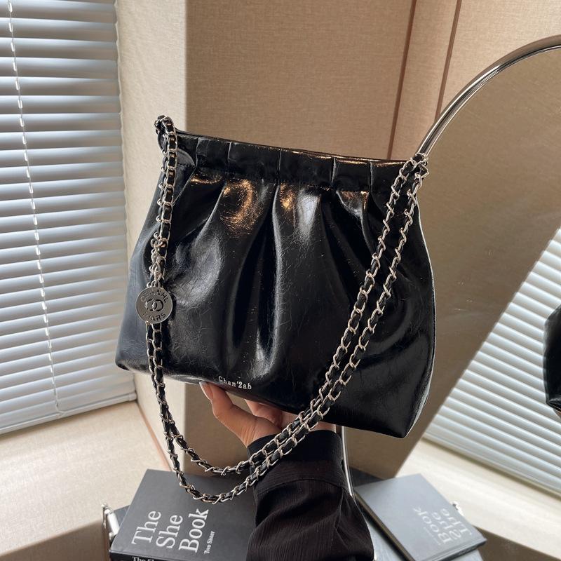 Versatile Popular Bag Women's 2025 New High-end Pleated Shoulder Bag Fashion Chain Crossbody Shoulder Bag Women