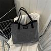 Spacious Trendy 2023 Summer Tote Bag Urban Style Soft Bucket Handbag For Women
