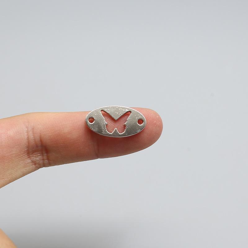 Fibbie Perforate in Metallo con Nomi Inglesi per Abbigliamento Fatto a Mano, Braccialetti e Collane