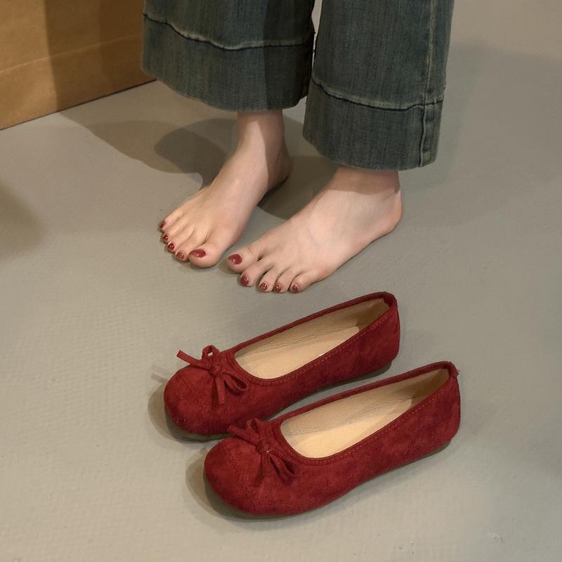 

French retro bow ballet shoes women s 2025 spring and summer new shallow mouth flat bottom with skirt single shoes grandma shoes 35